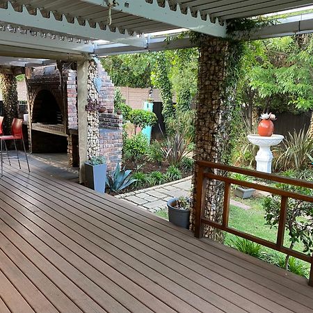 Cottonwood Guesthouse Oasis Bloemfontein Kültér fotó