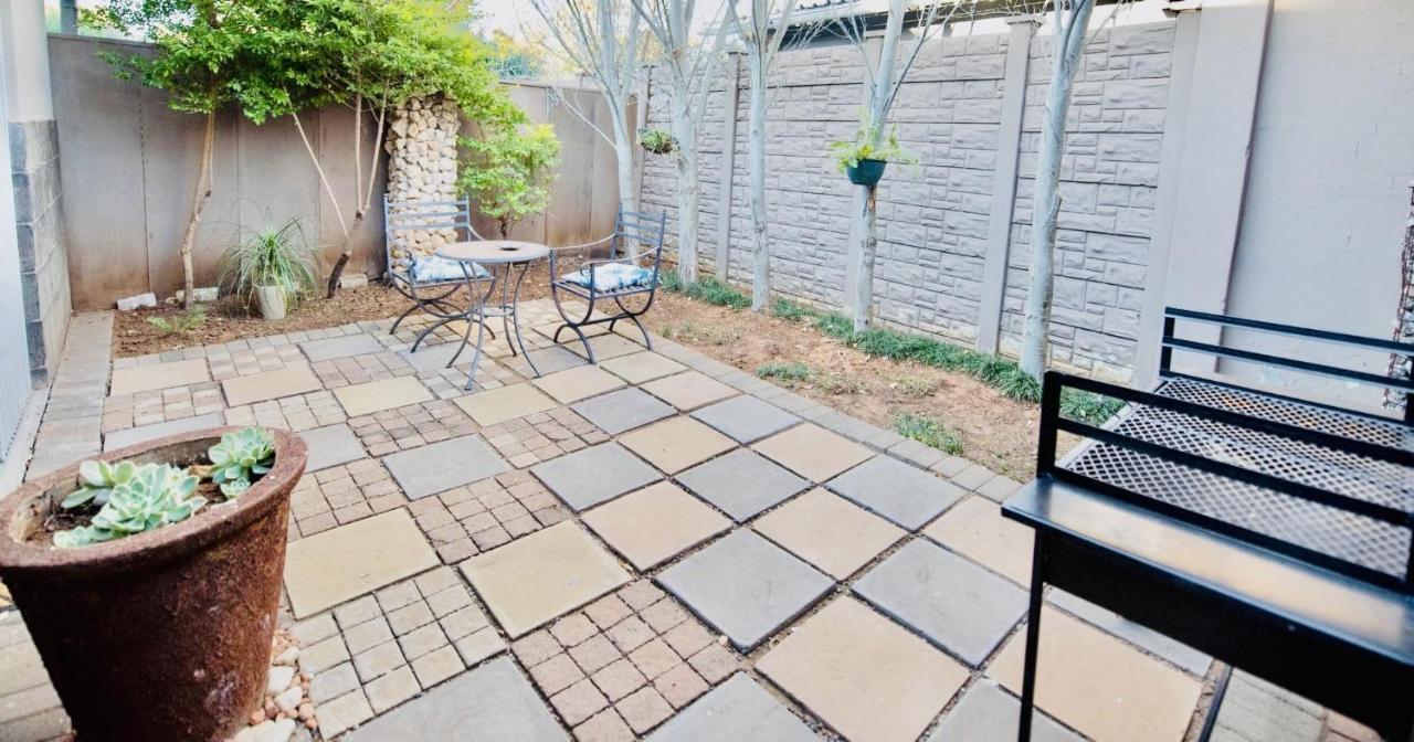 Cottonwood Guesthouse Oasis Bloemfontein Kültér fotó
