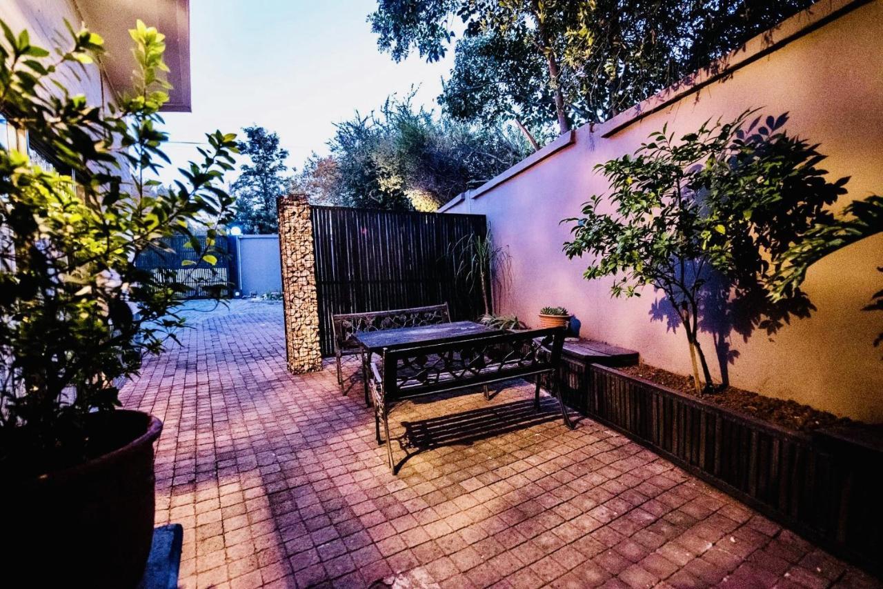 Cottonwood Guesthouse Oasis Bloemfontein Kültér fotó