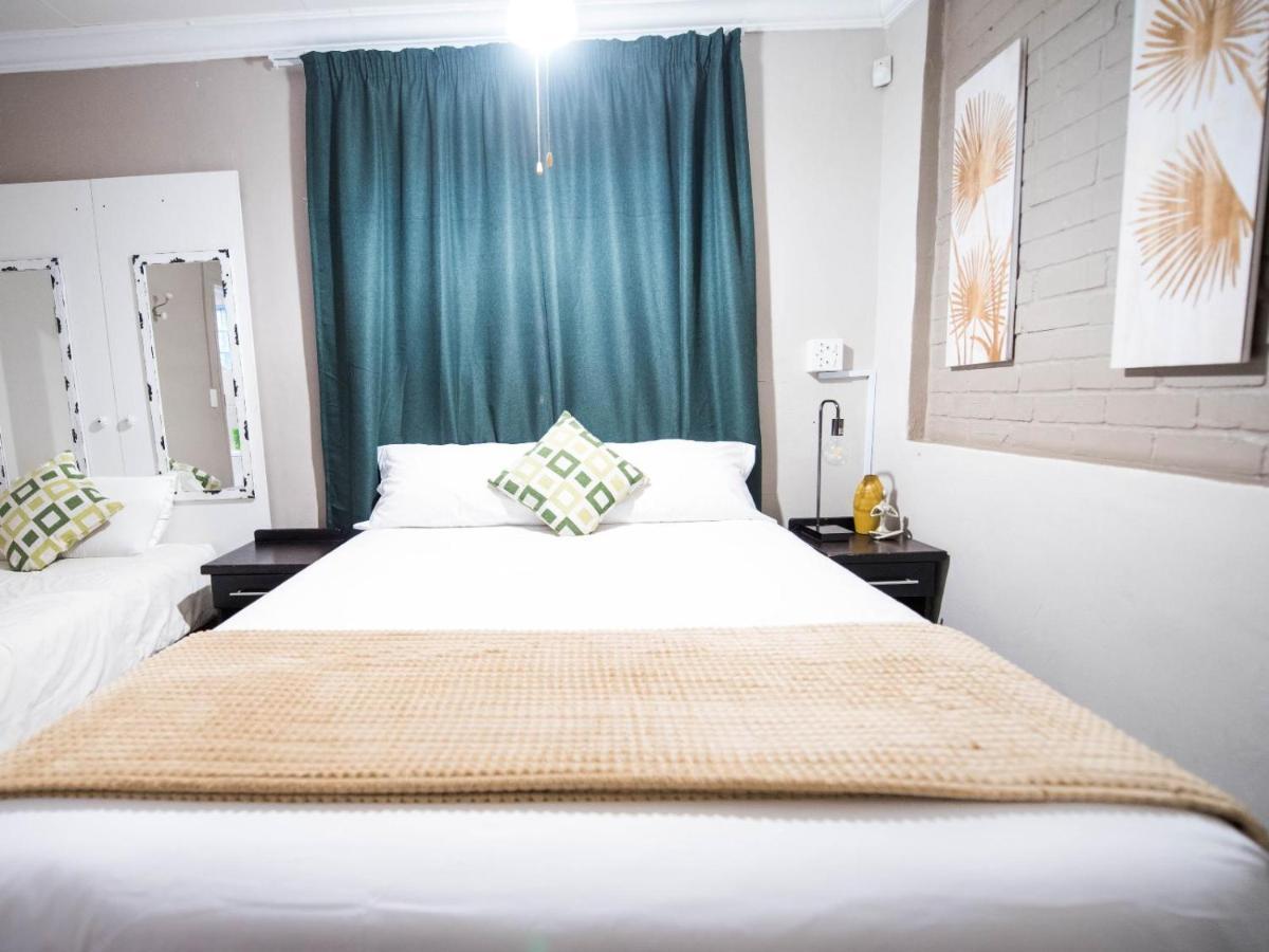 Cottonwood Guesthouse Oasis Bloemfontein Kültér fotó