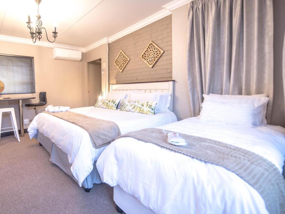 Cottonwood Guesthouse Oasis Bloemfontein Kültér fotó