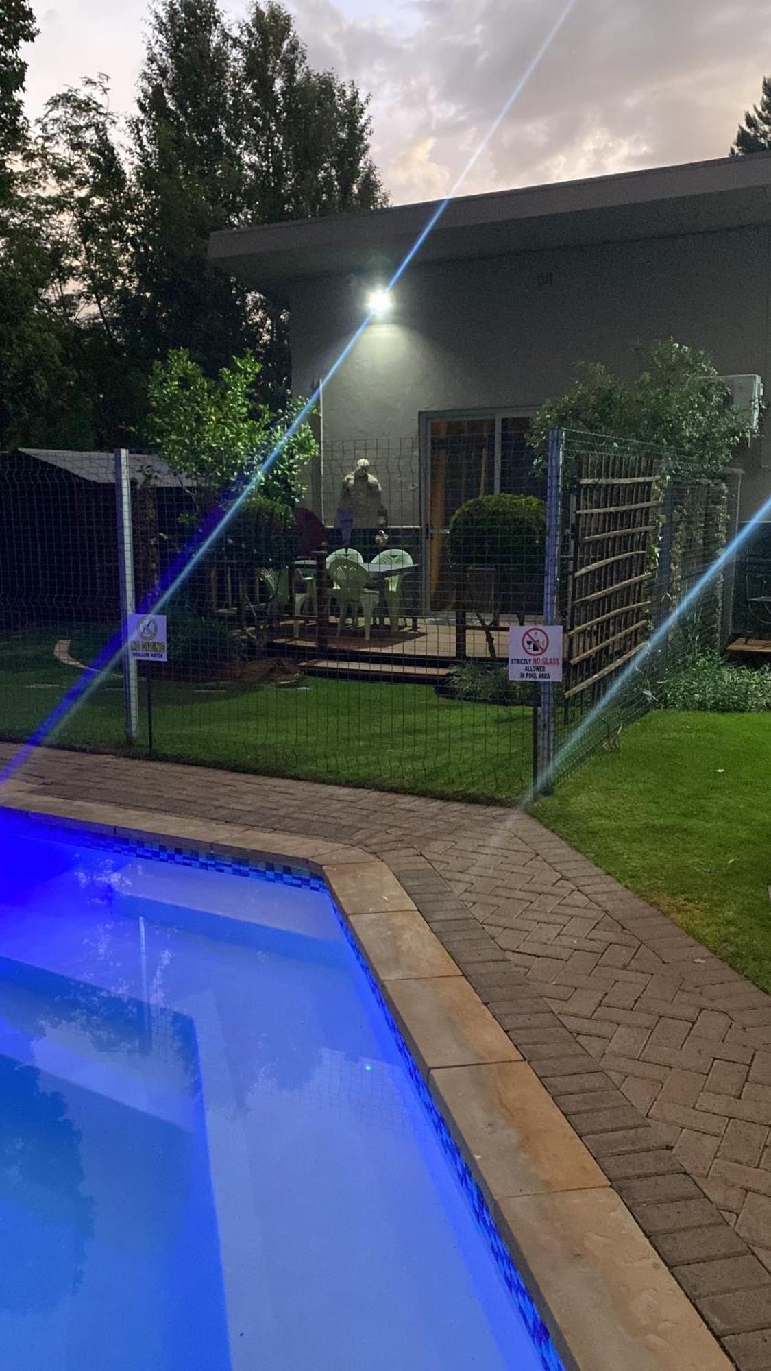 Cottonwood Guesthouse Oasis Bloemfontein Kültér fotó
